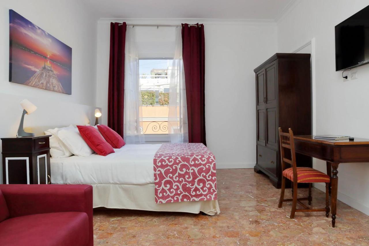 Ych-luminoso Per 8 Pax Apartment Rom